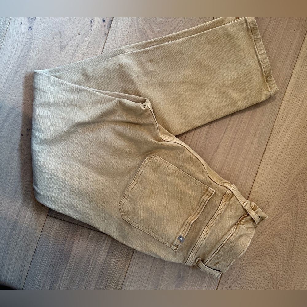 Everlane Utility Cheeky jean in desert clay. New!